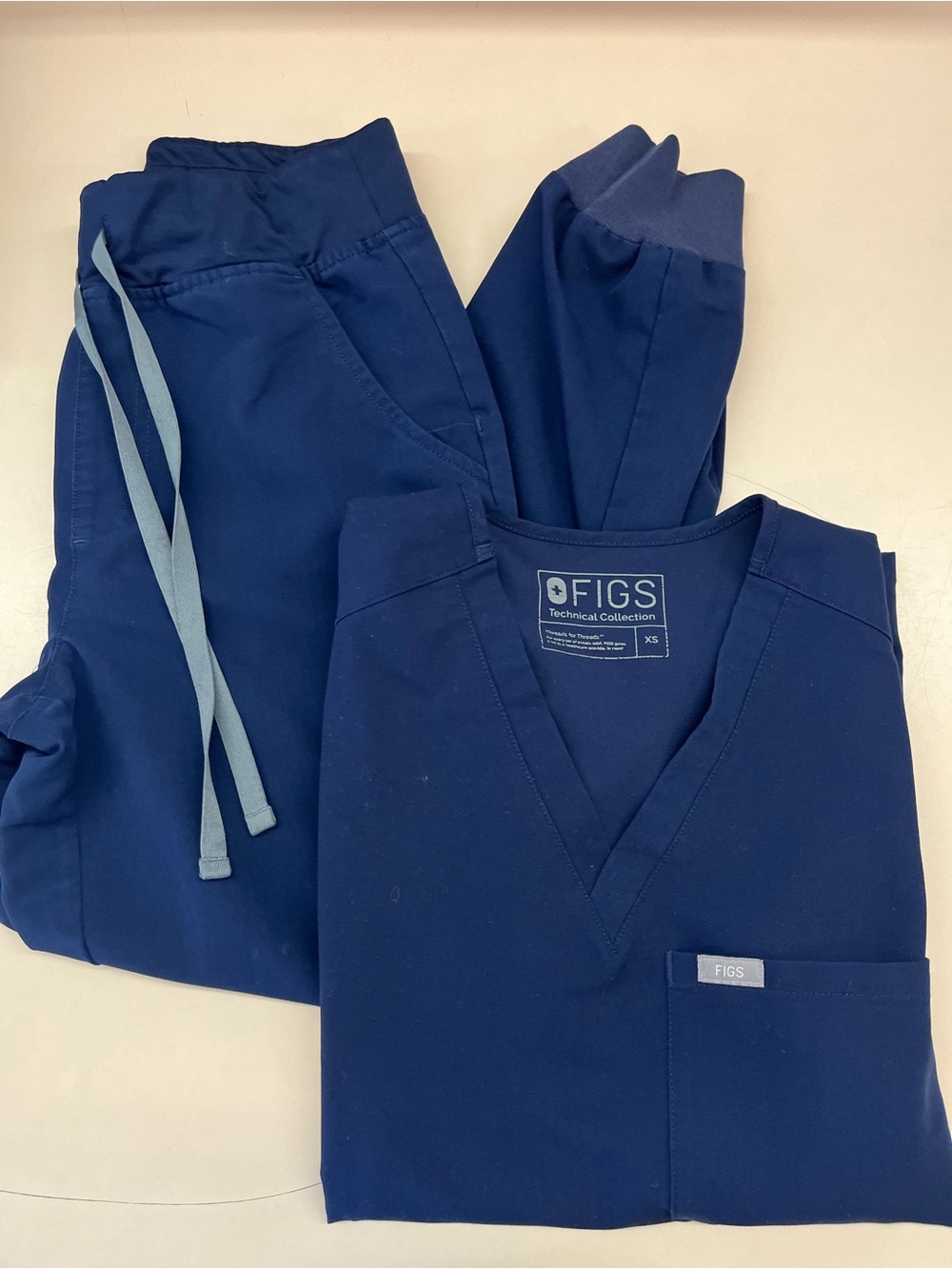 FIGS Scrub Set XS/S Navy
